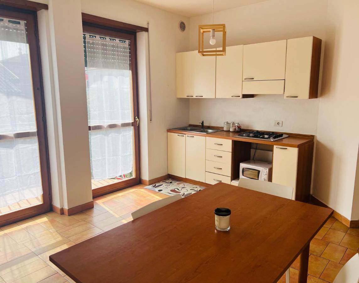 Appartamento Bianco - Песк'єра-дель-Гарда Екстер'єр фото